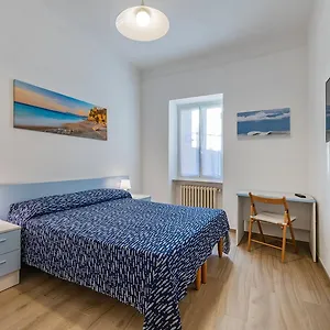 Casa Castelletto , Finale Ligure Italien